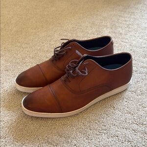 Allen Edmonds Brown Oxford Shoes with Cap Toe